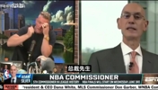 萧华：裁判的工作做得相当出色！博取判罚和真正的假摔是不同的