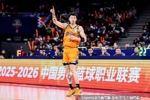 媒体人：引援还得学上海队 青训囤积活力小将引援找攻守俱佳国手